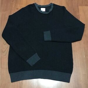 Mills supply Men's Black and Gray Sweater